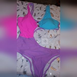 NWT Kamoni Med swimsuit